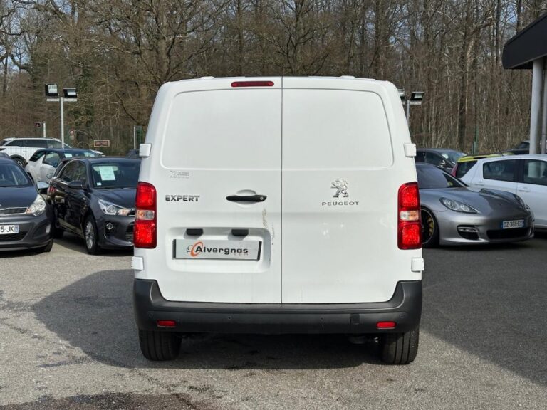 Peugeot Expert FOURGON III 2.0 BLUEHDI 150 S&S COMPACT PREMIUM PACK - Image 04 (July 7, 2026)