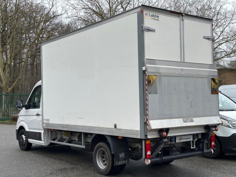 Volkswagen Crafter CHASSIS CABINE CSC PROPULSION (RJ) 35 2.0 TDI 177CH BUSINESS LINE CAISSE 20M3 HAYON PRIX TTC - Image 05 (July 7, 2026)