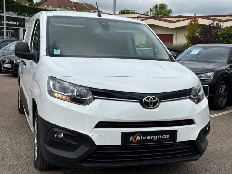 Toyota Proace City FOURGON 1.5 MEDIUM 130 D-4D DYNAMIC AUTO PRIX TTC - Image 08 (July 7, 2026)