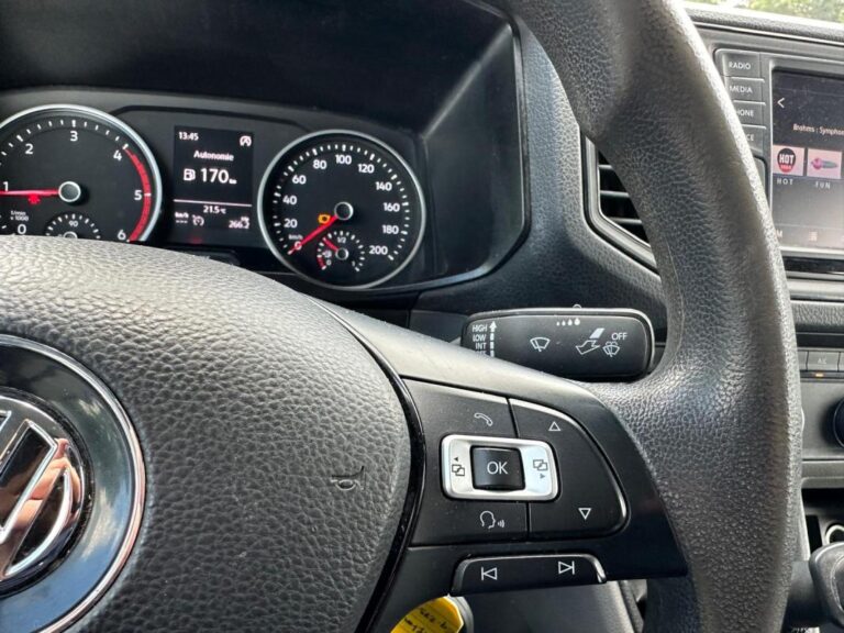 Volkswagen Crafter VAN II 2.0 TDI 177 35 BUSINESS LINE PRIX TTC - Image 08 (July 7, 2026)