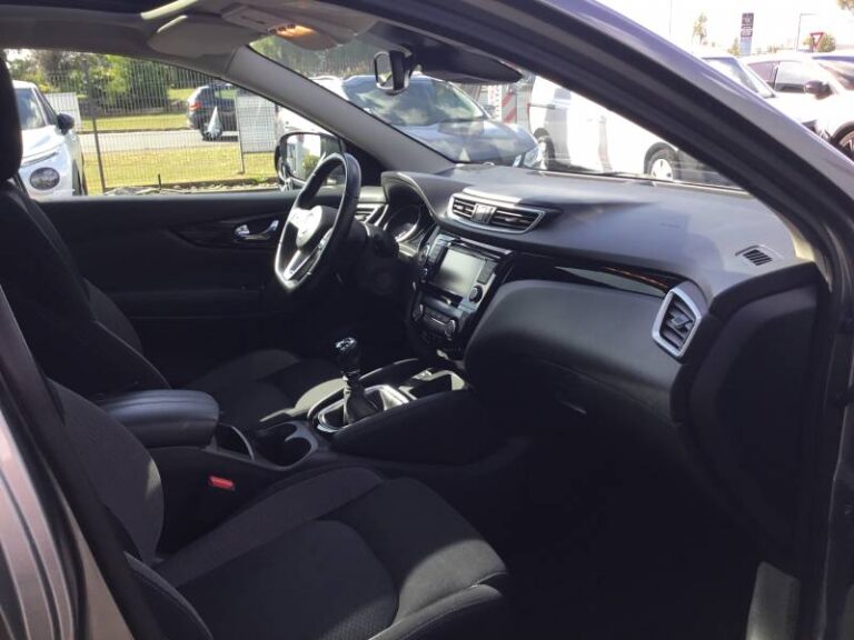 Nissan Qashqai 1.5 dCi 115 N-Connecta - Image 17 (July 7, 2026)