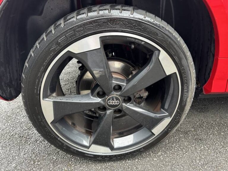Audi Q2 40 TDI 190 S tronic 7 Quattro Design Luxe - Image 11 (July 7, 2026)
