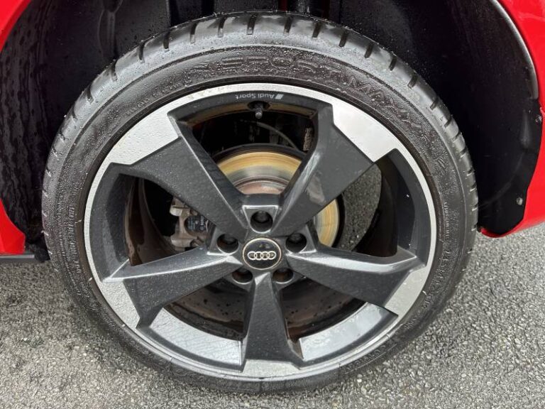 Audi Q2 40 TDI 190 S tronic 7 Quattro Design Luxe - Image 12 (July 7, 2026)