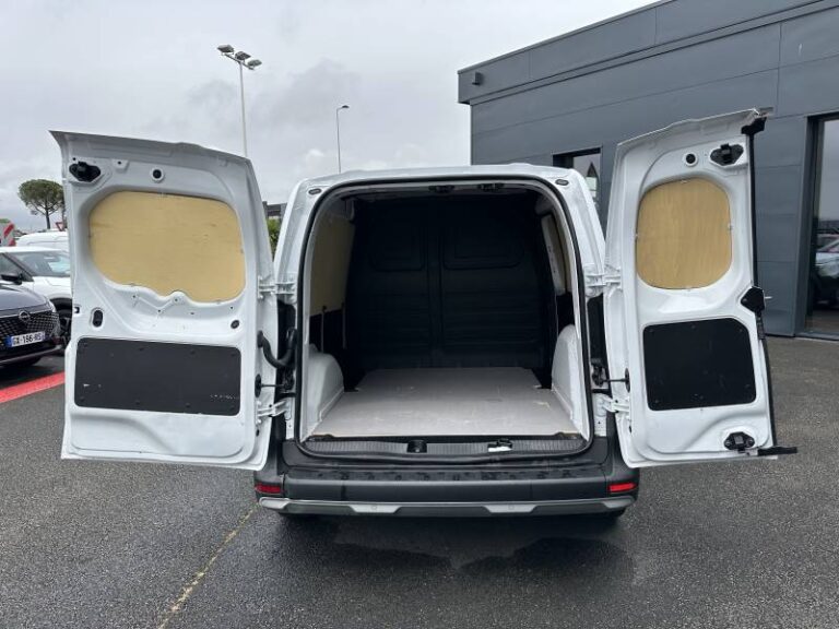 Nissan Townstar FOURGON L1 TCE 130 BVM N-CONNECTA - Image 15 (July 7, 2026)