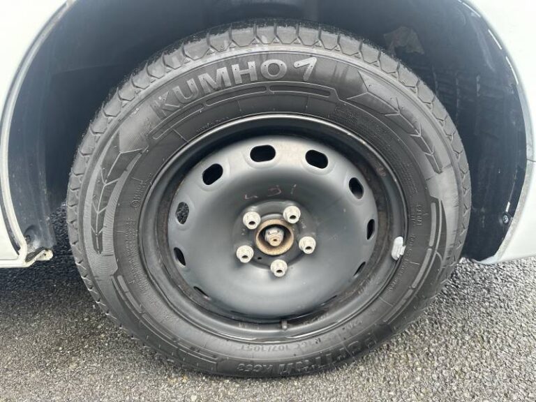 Nissan Primastar FOURGON 2T8 2.0 DCI 130 S/S BVM N-CONNECTA - Image 10 (July 7, 2026)