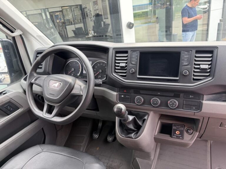MAN TGE 2.0 TDI 180CH - Image 03 (July 7, 2026)