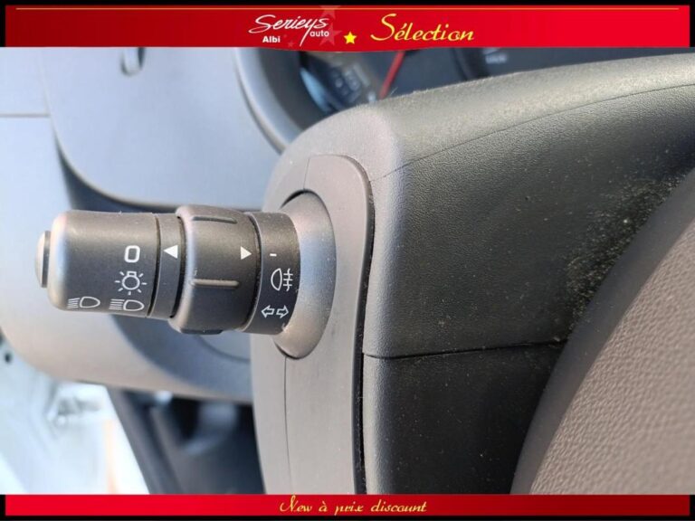Renault Kangoo GRAND CONFORT dCi 95 GRILLE DE PROTECTION - Image 15 (July 7, 2026)