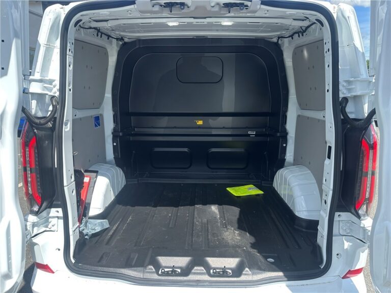 Ford Transit Custom Fourgon II CABINE APPROFONDIE CA 320 2.0 ECOBLUE 170 CH BVA8 SPORT - Image 09 (July 7, 2026)