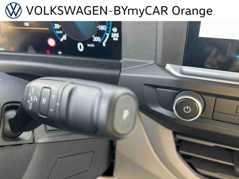 Volkswagen Transporter VAN 2.0 TDI 150 BVA8 BUSINESS - Image 13 (July 7, 2026)