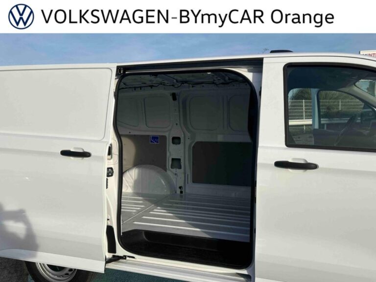 Volkswagen Transporter VAN 2.0 TDI 150 BVA8 BUSINESS - Image 15 (July 7, 2026)