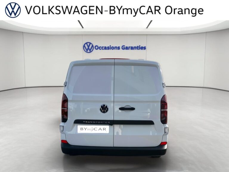 Volkswagen Transporter VAN 2.0 TDI 150 BVA8 BUSINESS - Image 04 (July 7, 2026)