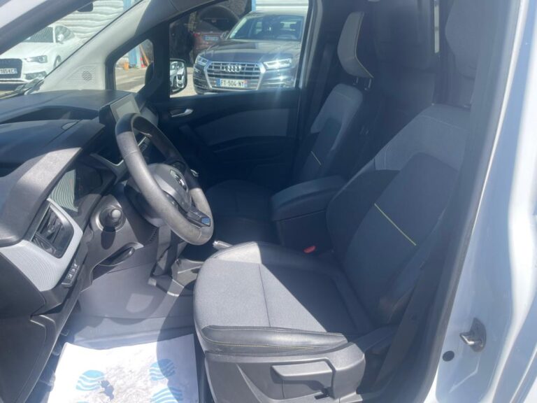 Renault Kangoo 3 L1 1.5 Blue dCi 115ch Grand Confort Sésame Ouvre Toi – 22 - Image 08 (July 7, 2026)