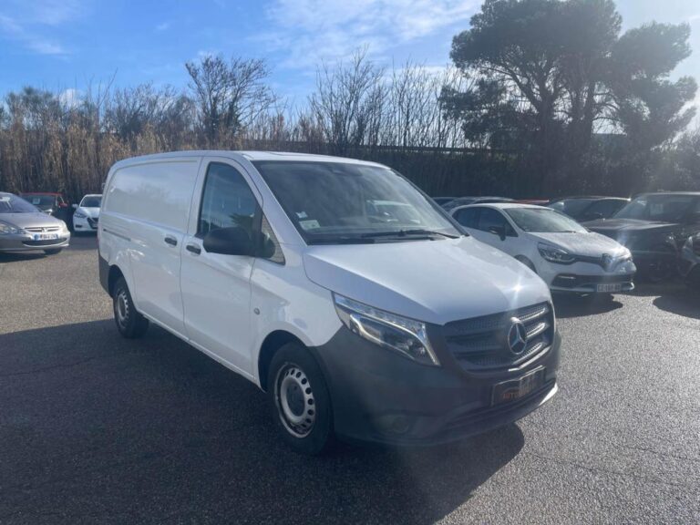 Mercedes Vito Camionnette 110 CDI 102cv CLIM LED XENON 65MKM - Image 03 (July 7, 2026)