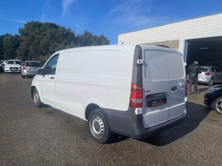 Mercedes Vito Camionnette 110 CDI 102cv CLIM LED XENON 65MKM - Image 04 (July 7, 2026)