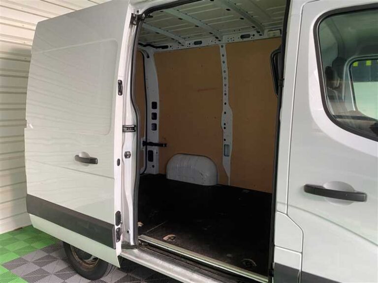 Renault Master F3300 2.3 dCi 135ch Confort - Image 05 (July 7, 2026)