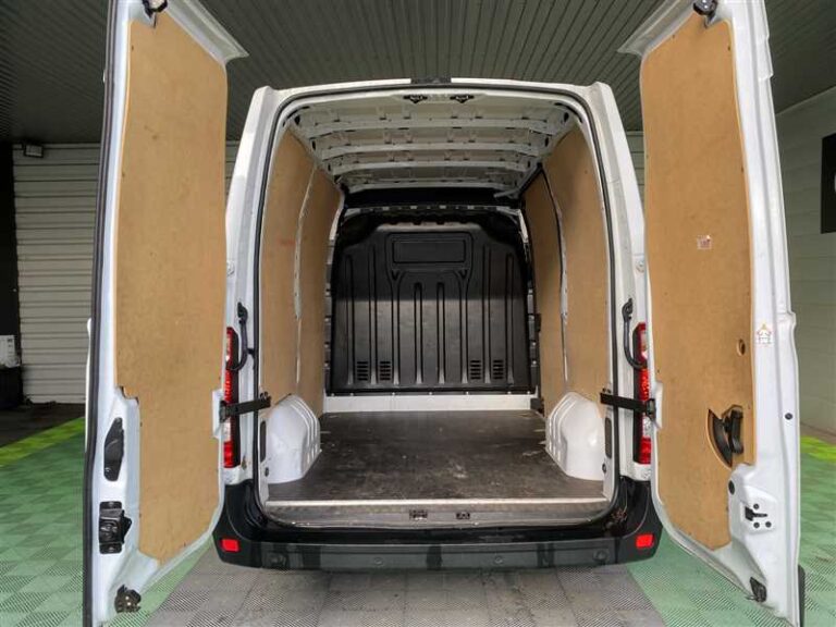 Renault Master F3300 2.3 dCi 135ch Confort - Image 06 (July 7, 2026)
