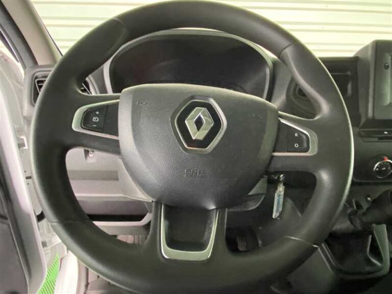 Renault Master F3300 2.3 dCi 135ch Confort - Image 08 (July 7, 2026)