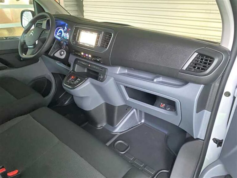 Citroën Jumpy E- FOURGON M Electrique Batterie 75Kw Driver - Image 02 (July 7, 2026)