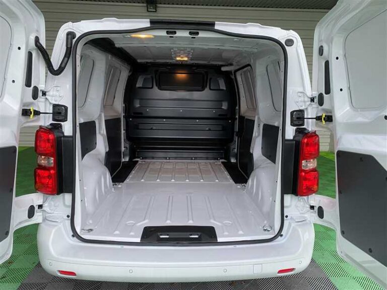 Citroën Jumpy E- FOURGON M Electrique Batterie 75Kw Driver - Image 06 (July 7, 2026)