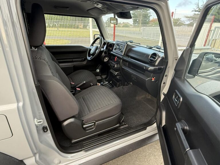 Suzuki Jimny 1.5i allgrip - Image 06 (July 7, 2026)