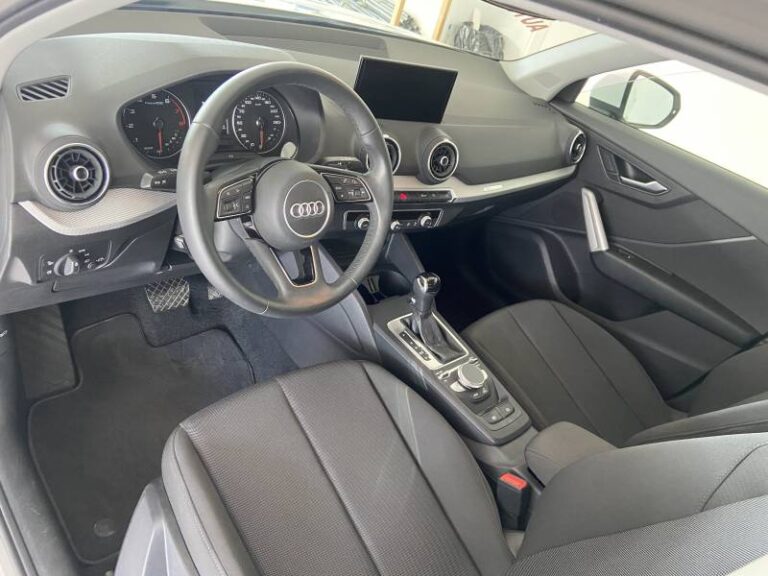 Audi Q2 35 TFSI 150 S tronic 7 Design - Image 05 (July 7, 2026)