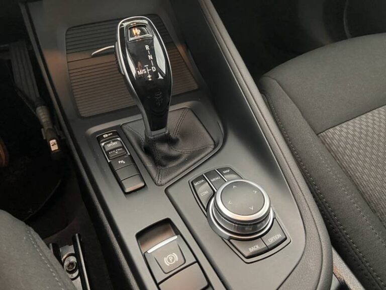 BMW X1 sDrive 16d 116 ch DKG7 Business Design - Image 13 (July 7, 2026)