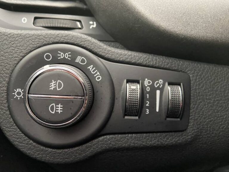 Fiat 500X 1.6 MultiJet 120 ch Lounge - Image 13 (July 7, 2026)
