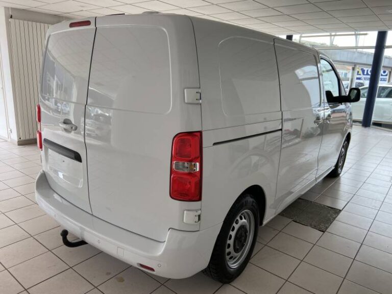 Peugeot Expert FGN TOLE M BLUEHDI 145 S&S EAT8 - Image 10 (July 7, 2026)
