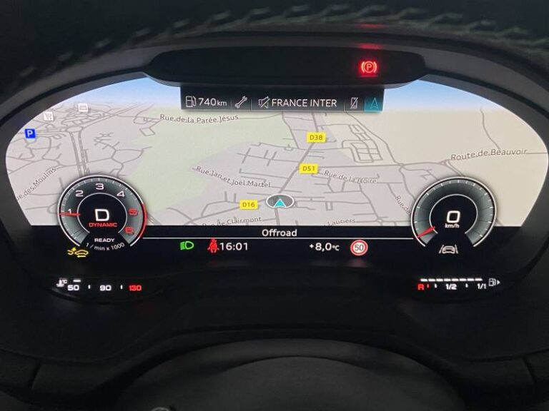 Audi Q2 35 TDI 150 S tronic 7 S line - Image 18 (July 7, 2026)
