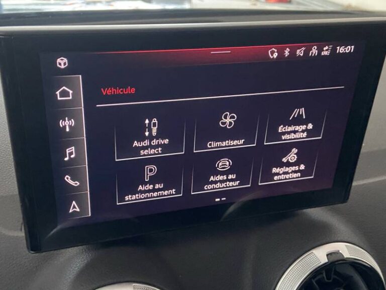 Audi Q2 35 TDI 150 S tronic 7 S line - Image 20 (July 7, 2026)