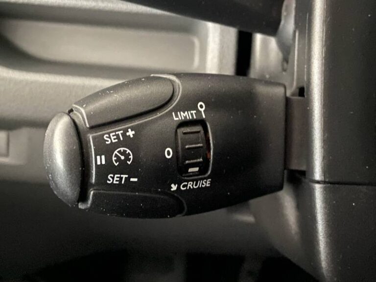 Citroën Jumpy (30) CAB APPROFONDIE M BLUEHDI 95 BVM5 CONFORT - Image 09 (July 7, 2026)