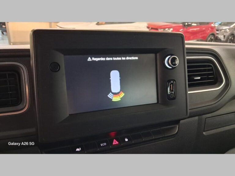Renault Master CABINE APPROFONDIE APPRO GRAND CONFORT DCI 135 - Image 13 (July 7, 2026)