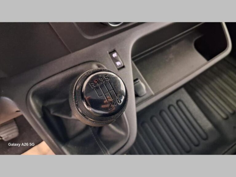Renault Master CABINE APPROFONDIE APPRO GRAND CONFORT DCI 135 - Image 07 (July 7, 2026)