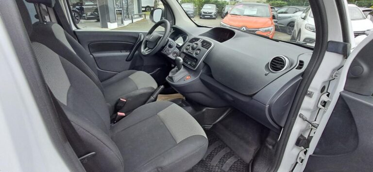 Renault Kangoo Express ZE E-TECH MAXI ELEC AI-19 CONFORT 5PLS - Image 10 (July 7, 2026)