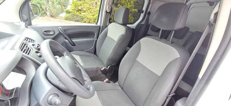 Renault Kangoo Express ZE E-TECH MAXI ELEC AI-19 CONFORT 5PLS - Image 13 (July 7, 2026)