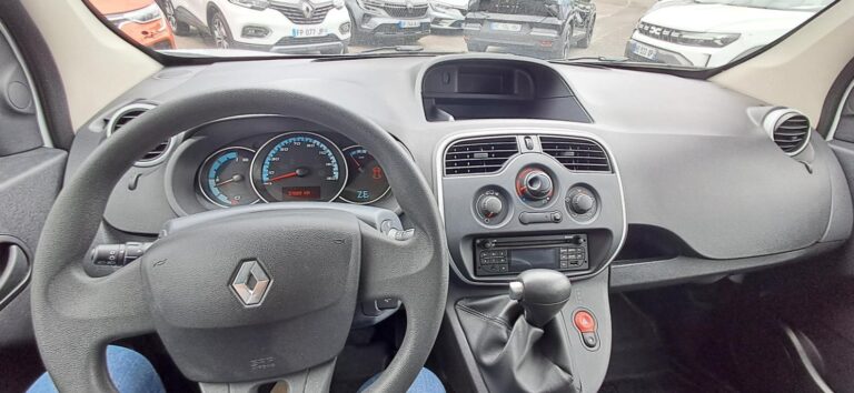 Renault Kangoo Express ZE E-TECH MAXI ELEC AI-19 CONFORT 5PLS - Image 15 (July 7, 2026)