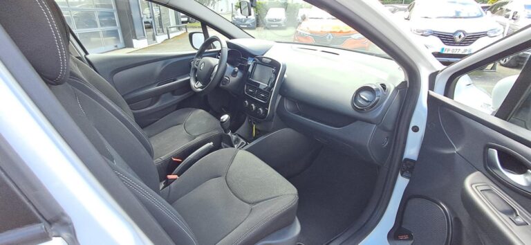 Renault Clio IV SOCIETE REVERSIBLE DCI 90 ENERGY E6C BUSINESS - Image 12 (July 7, 2026)
