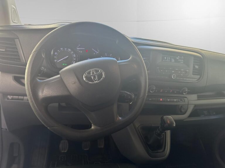 Toyota PROACE 115 CH D-4D COMPACT L1 CONFORT - Image 11 (July 7, 2026)