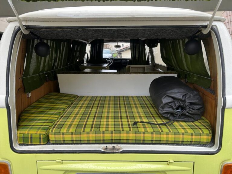 Volkswagen Combi T2 - Image 17 (July 7, 2026)