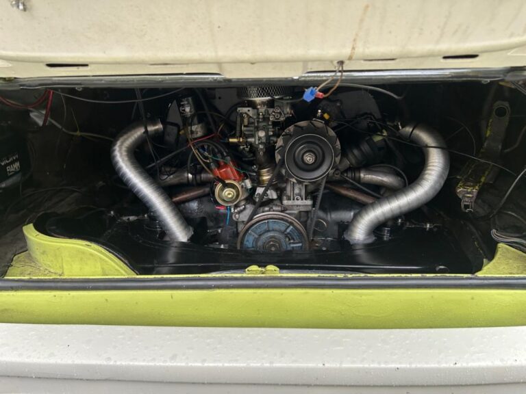 Volkswagen Combi T2 - Image 18 (July 7, 2026)