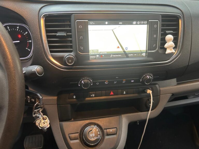 Peugeot Expert BLUEHDI 180 CH PREMIUM PLUS EAT6 - Image 10 (July 7, 2026)