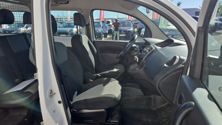 Renault Kangoo Express Z.E. CABINE APPROFONDIE MAXI ACHAT INTEGRAL GRAND CONFORT - Image 11 (July 7, 2026)