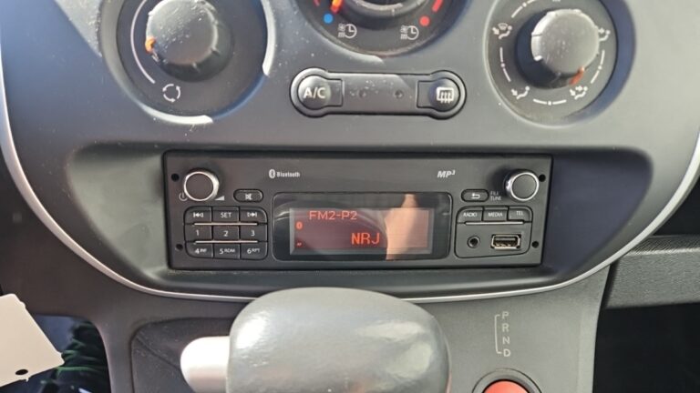 Renault Kangoo Express Z.E. CABINE APPROFONDIE MAXI ACHAT INTEGRAL GRAND CONFORT - Image 17 (July 7, 2026)