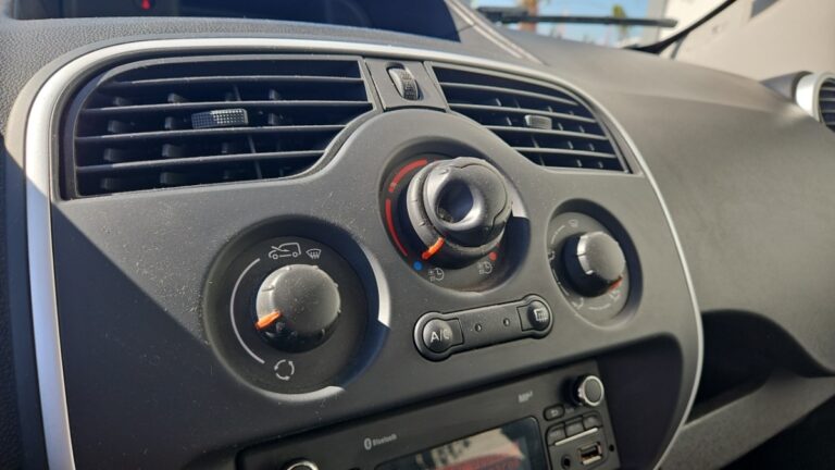 Renault Kangoo Express Z.E. CABINE APPROFONDIE MAXI ACHAT INTEGRAL GRAND CONFORT - Image 19 (July 7, 2026)