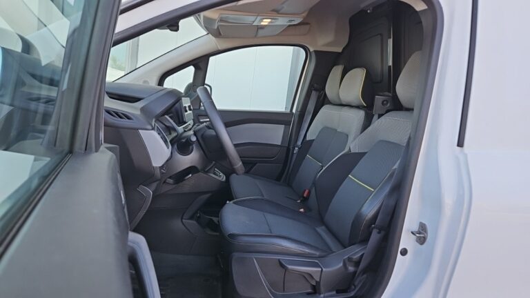 Renault Kangoo Van BLUE DCI 115 GRAND CONFORT - Image 13 (July 7, 2026)