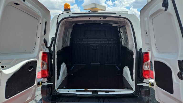 Citroën Berlingo VAN M 650 BLUEHDI 100 SS BVM5 CLUB - Image 09 (July 7, 2026)