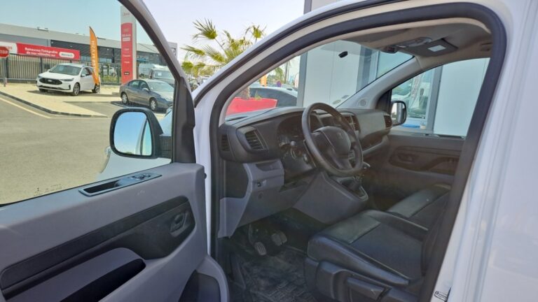 Peugeot Expert FOURGON tole standard bluehdi 100 ss bvm6 pro - Image 12 (July 7, 2026)