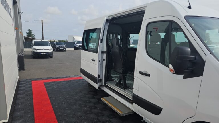 Renault master combi 3.5t 2.3 dci 135 energy grand confort TPMR - Image 07 (July 7, 2026)