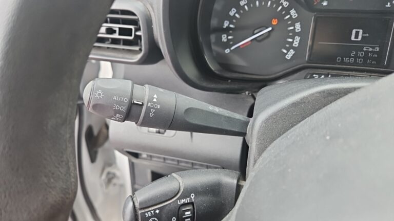 Citroën Berlingo VAN M 650 BLUEHDI 100 SS BVM5 CLUB - Image 15 (July 7, 2026)