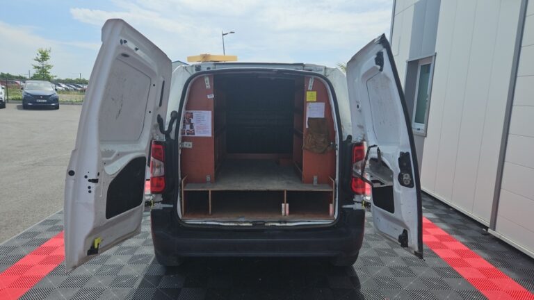 Citroën Berlingo Van M 1000kg BlueHDi 100 S&S BVM Worker - Image 10 (July 7, 2026)